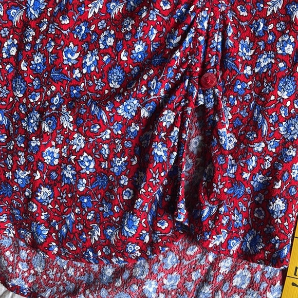 Liz Claiborne Red White and Blue Floral Tank Top - Picture 4 of 7